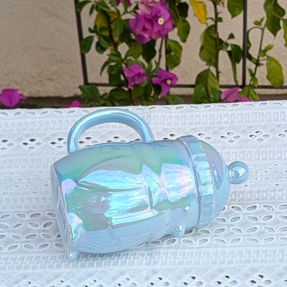 🐧 2025 Starbucks Chapter 2 Holiday Blue Iridescent Penguin Cup with Lid. NWT - Picture 8 of 9